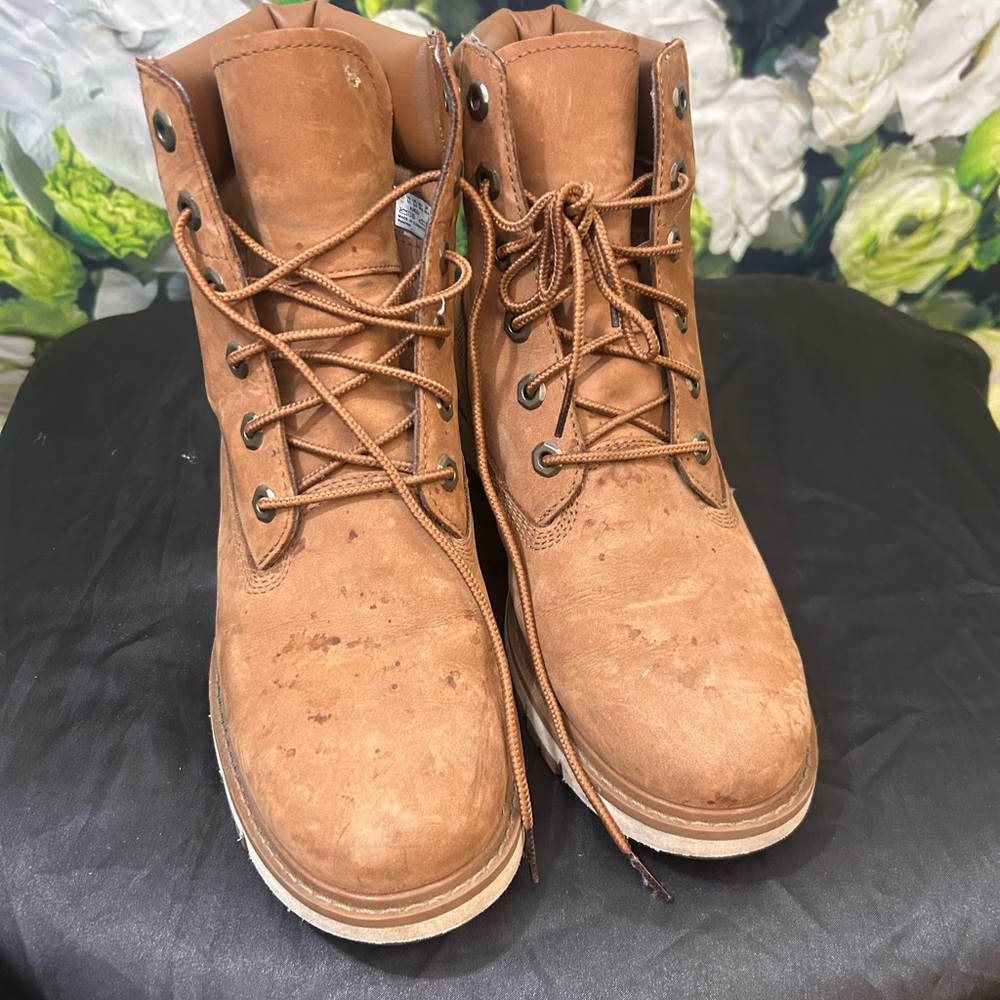 Timberland Tan Leather Boots
